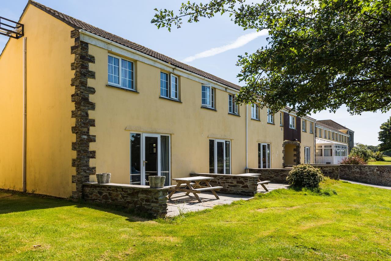 Carvynick Holiday Park Saint Enoder 外观 照片