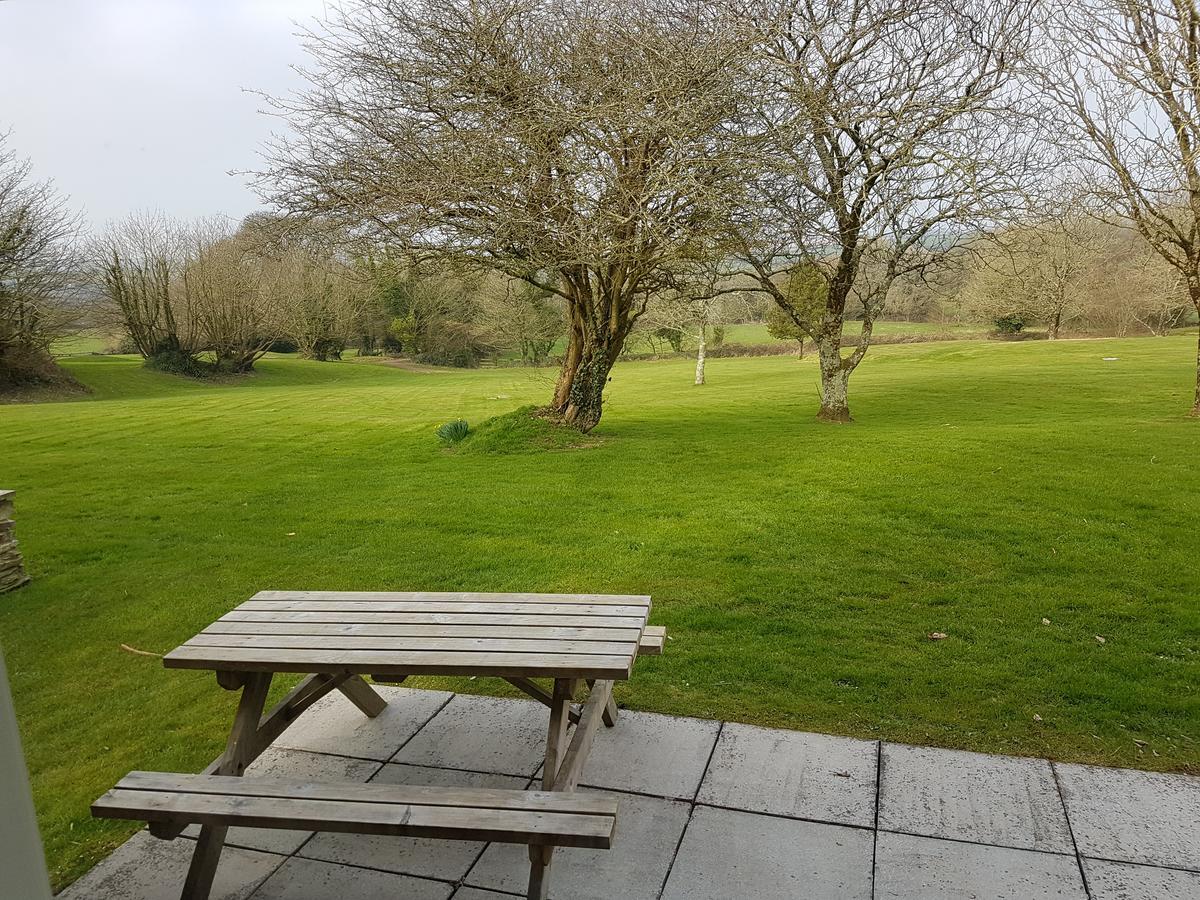 Carvynick Holiday Park Saint Enoder 外观 照片